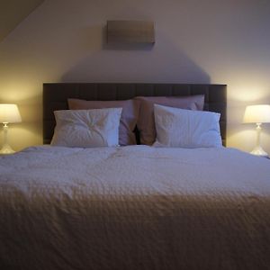 All Inn Holiday Home
